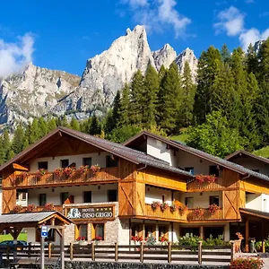 Hotel Orso Grigio, Pescul